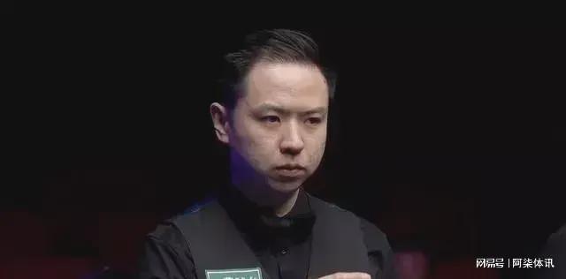 在锋线战术 在锋线战术