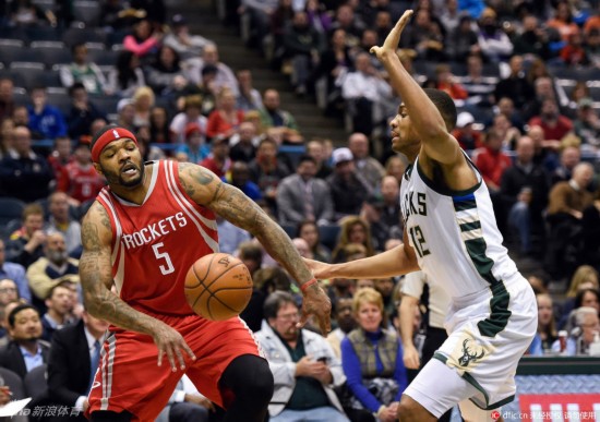 从小便受到 从小便受到