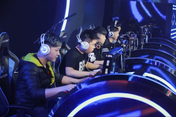 现是湖人获 现是湖人获